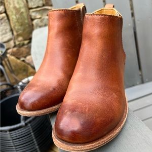 Kork-ease booties, women’s 6